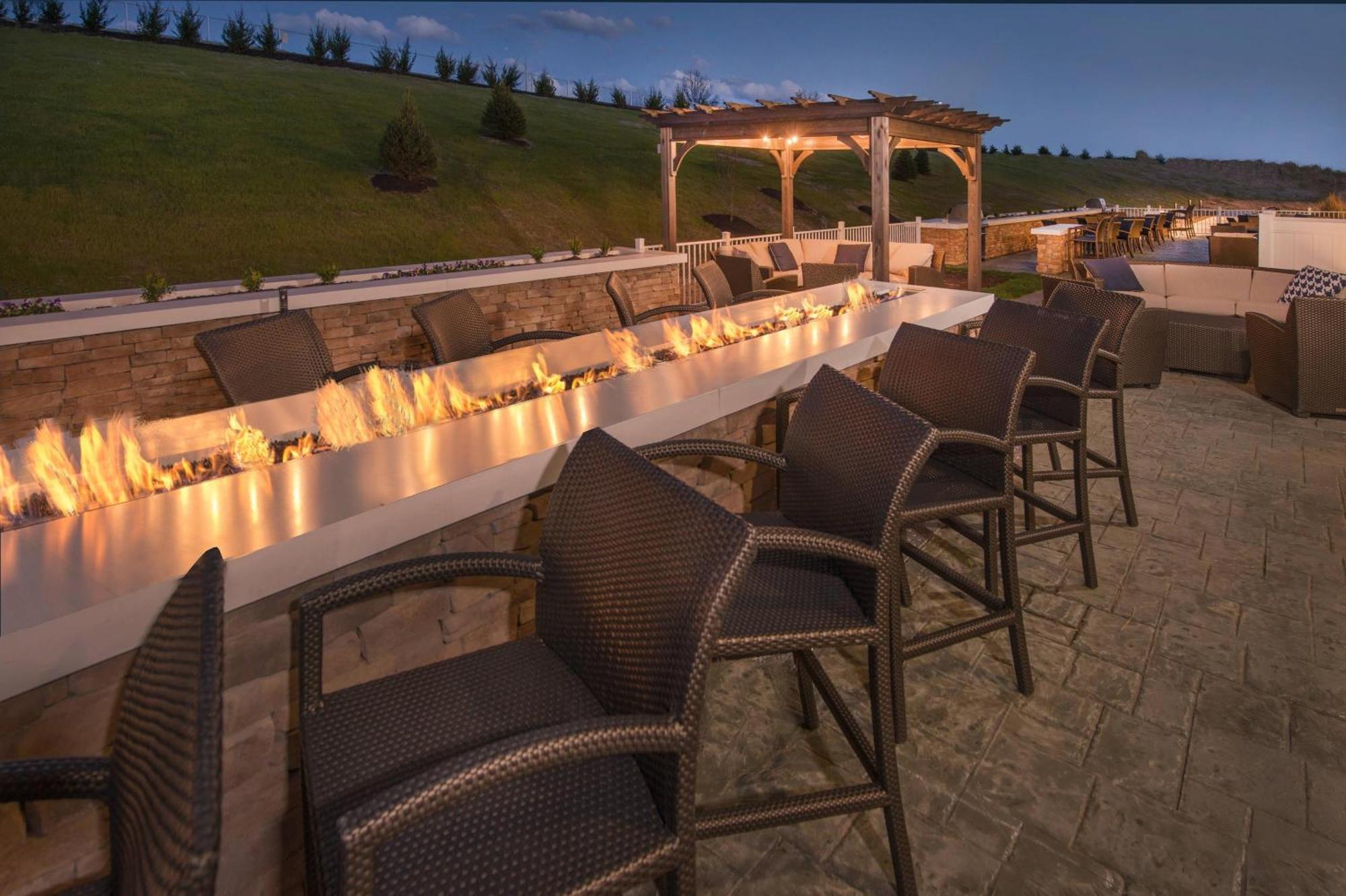 Fairfield Inn & Suites By Marriott Altoona Εξωτερικό φωτογραφία